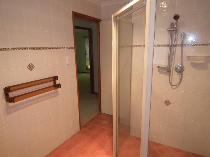 39 Puller Street, Granville QLD 4650