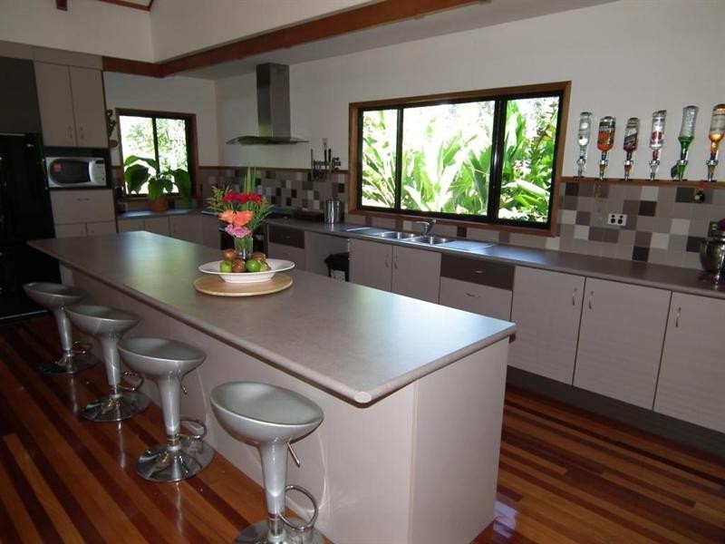 120 Five Mile Road, Tinana QLD 4650