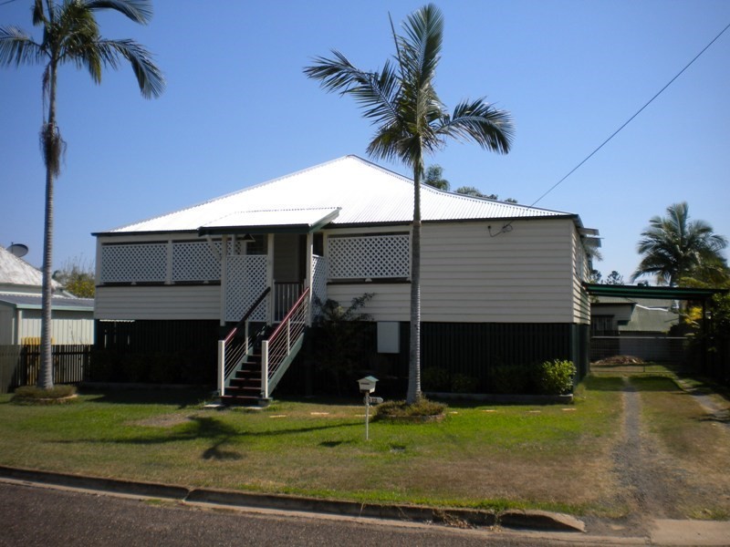 12 Scott Street, Maryborough QLD 4650