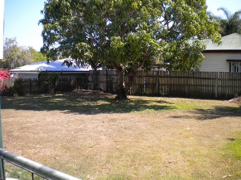 12 Scott Street, Maryborough QLD 4650