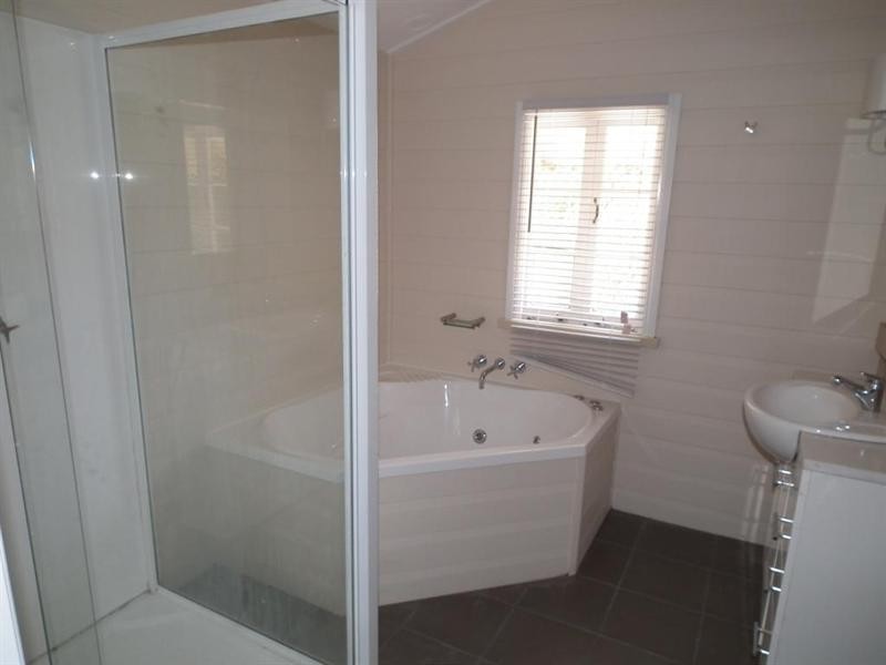 268 John Street, Maryborough QLD 4650