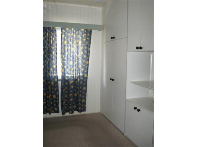 121 Arnaud Street, Granville QLD 4650