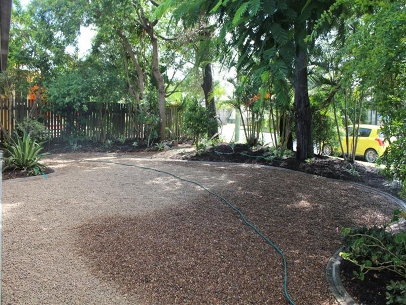 37 Ann Street, Torquay QLD 4655