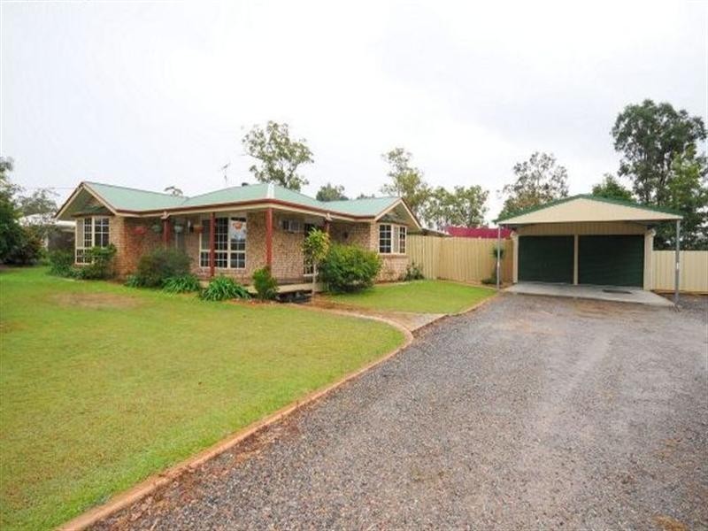 180 Woocoo Drive, Oakhurst QLD 4650