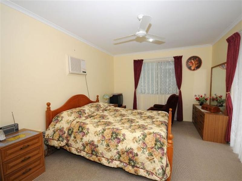 180 Woocoo Drive, Oakhurst QLD 4650