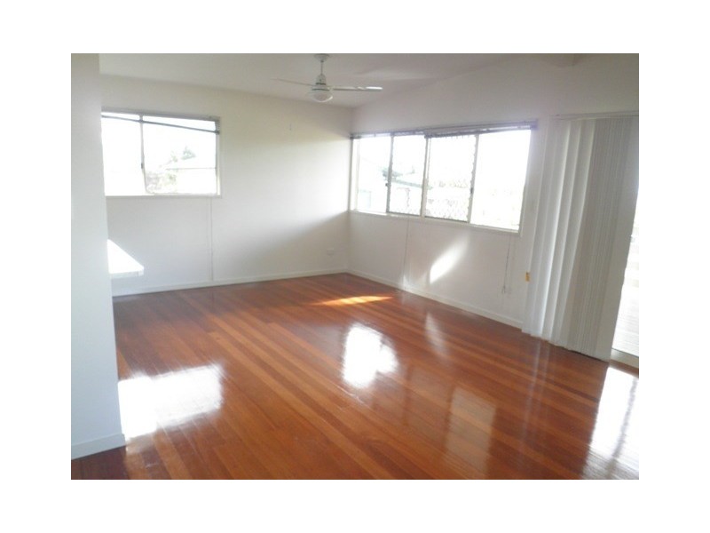 32 Ventnor Street, Maaroom QLD 4650