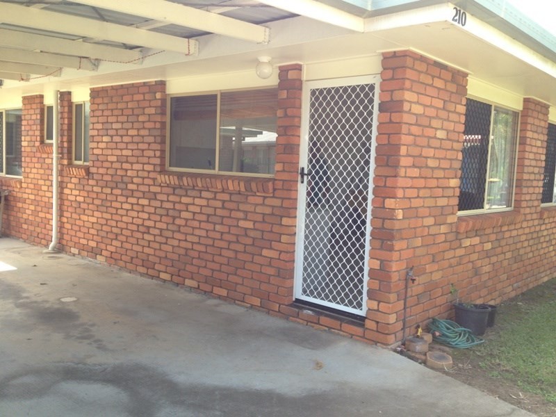 1/210 Cambridge Street, Granville QLD 4650