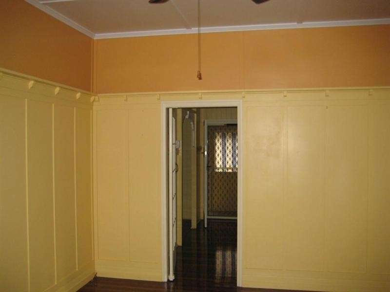 6 Scott Street, Maryborough QLD 4650