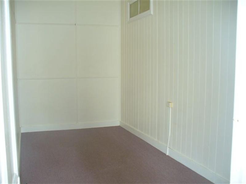 2/18 North Street, Maryborough QLD 4650