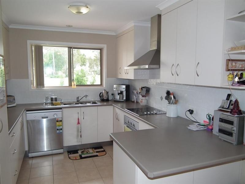 69 Lamerton Drive, Tinana QLD 4650