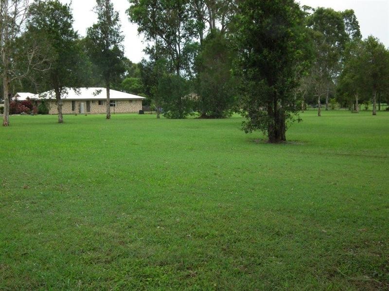 69 Lamerton Drive, Tinana QLD 4650