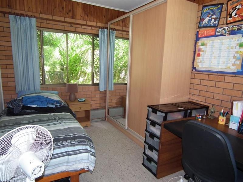 54 Buchanan Street, Tinana QLD 4650