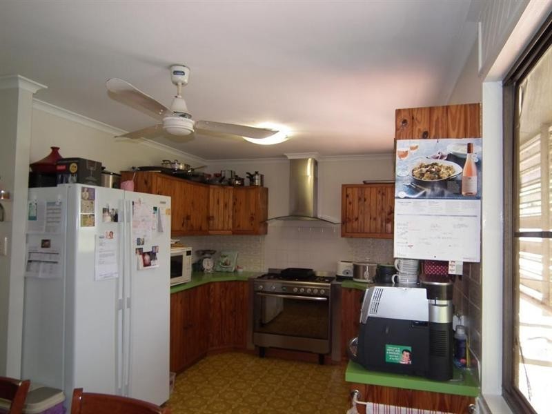 54 Buchanan Street, Tinana QLD 4650