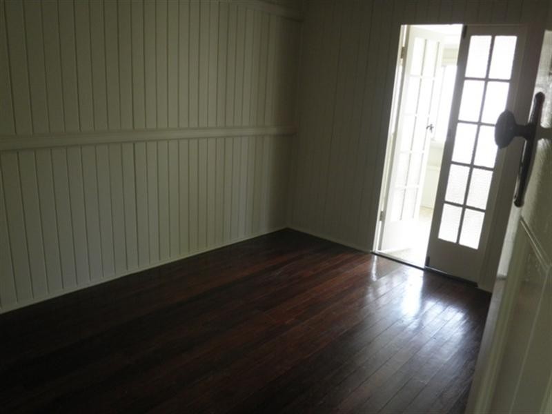 19 Ward Street, Maryborough QLD 4650