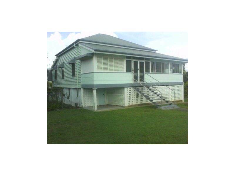 157 Cambridge Street, Granville QLD 4650
