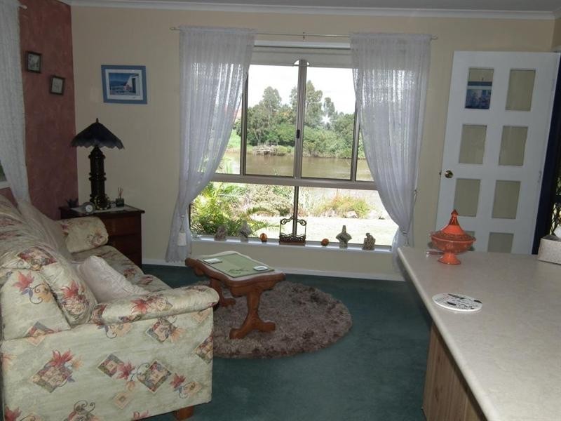 61 Dundas Street, Granville QLD 4650