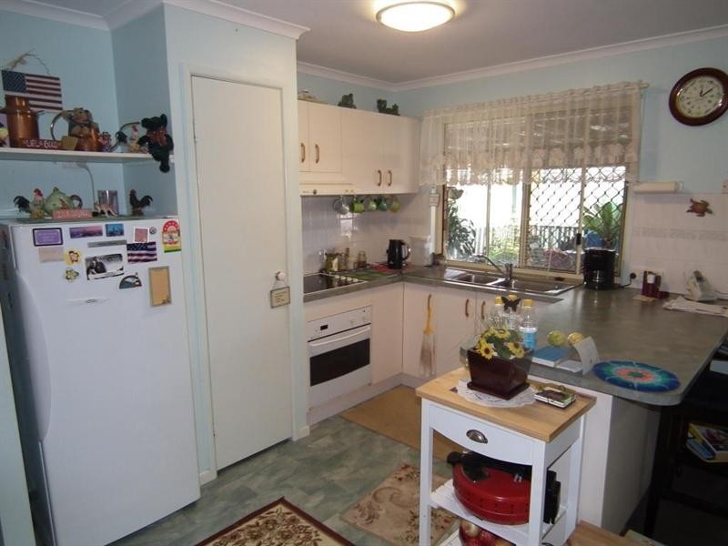 5 Clifton Street, Mungar QLD 4650