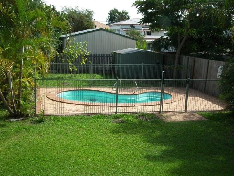 242 Tooley Street, Maryborough QLD 4650