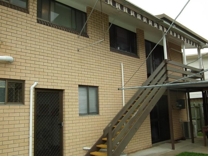 8 Lambert Street, Maryborough QLD 4650