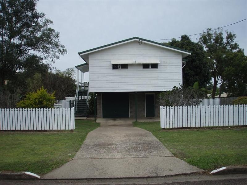 15 Stevenson Street, Maryborough QLD 4650