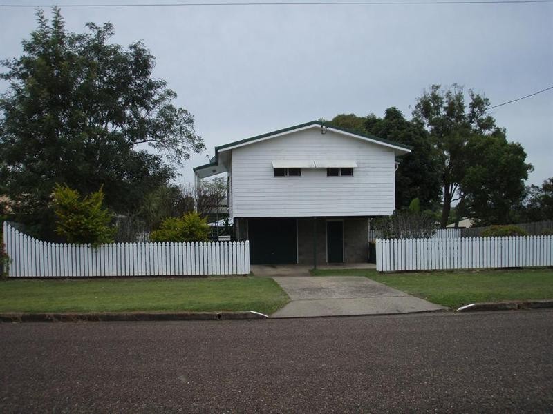 15 Stevenson Street, Maryborough QLD 4650