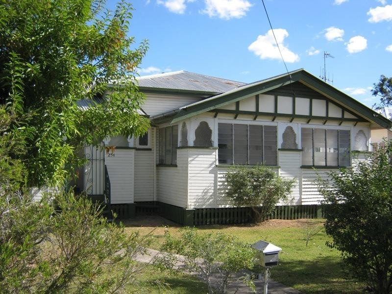 254 Ann Street, Maryborough QLD 4650