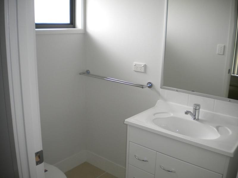 8 Laurel Circuit, Tinana QLD 4650