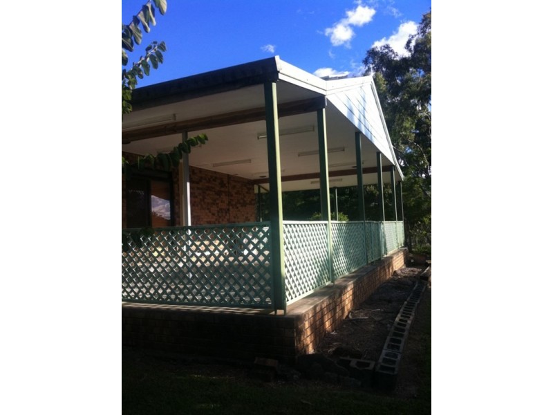 6 Ferry Road, Yengarie QLD 4650