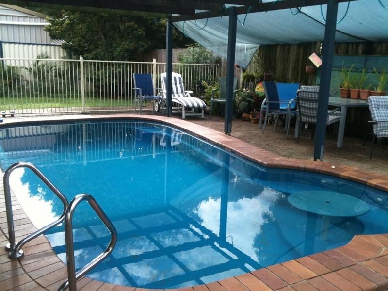 12 Jocelyn Parade, Granville QLD 4650