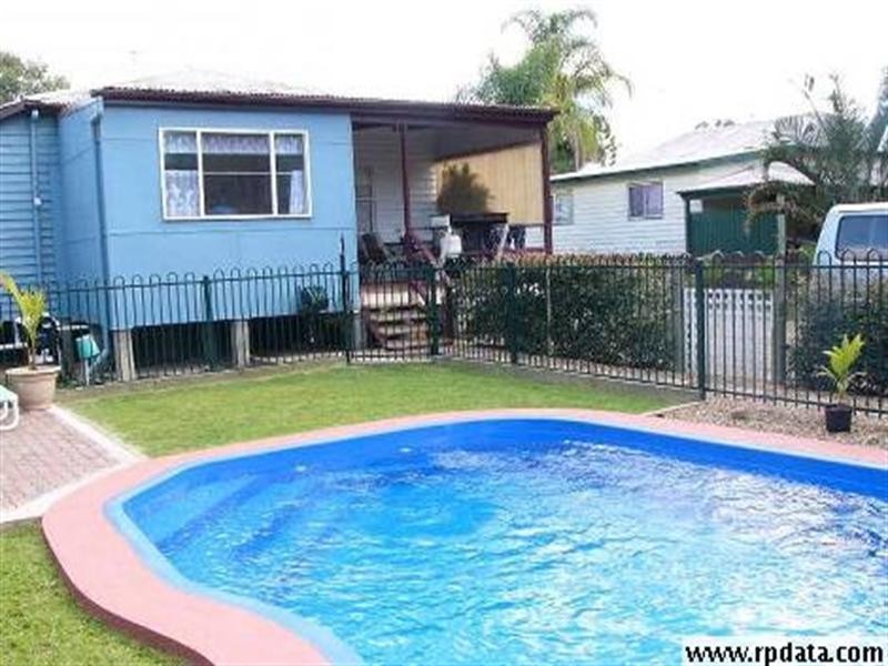 66 Dundas Street, Granville QLD 4650