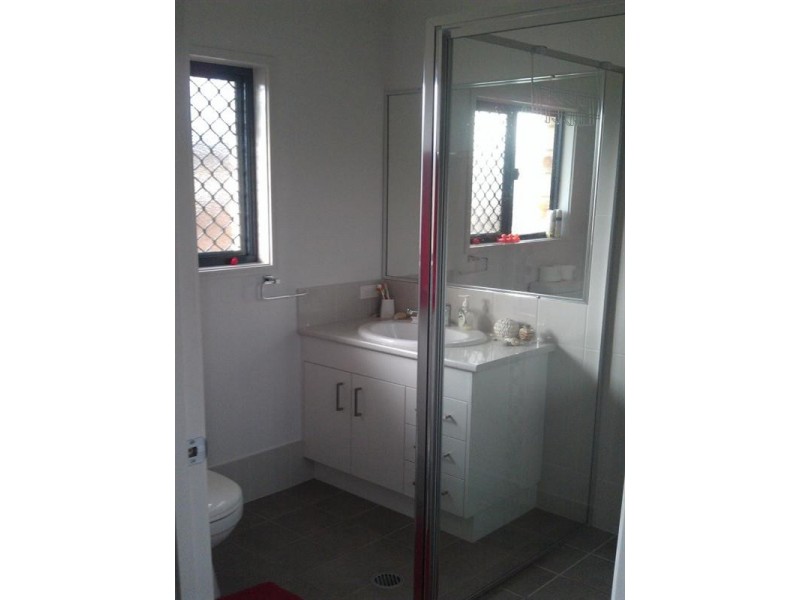 2 Wilarna Close, Tinana QLD 4650