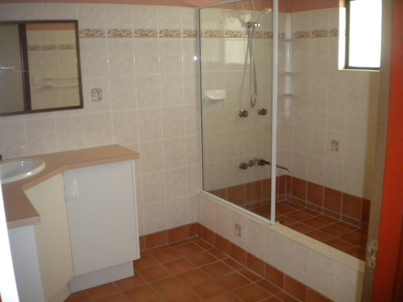 14 Craiglen Road, Tinana QLD 4650