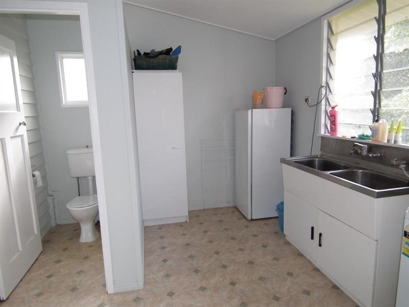 86 Dundas Street, Granville QLD 4650