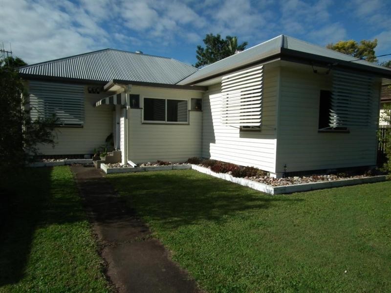 86 Dundas Street, Granville QLD 4650