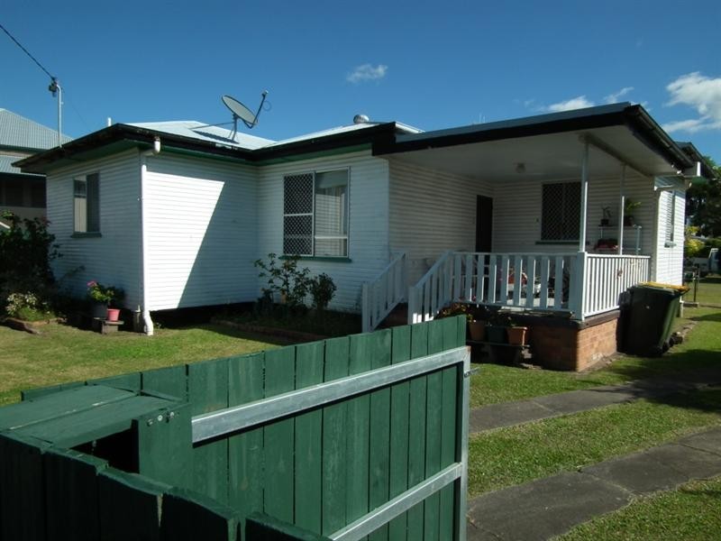 4 Wilson Street, Maryborough QLD 4650