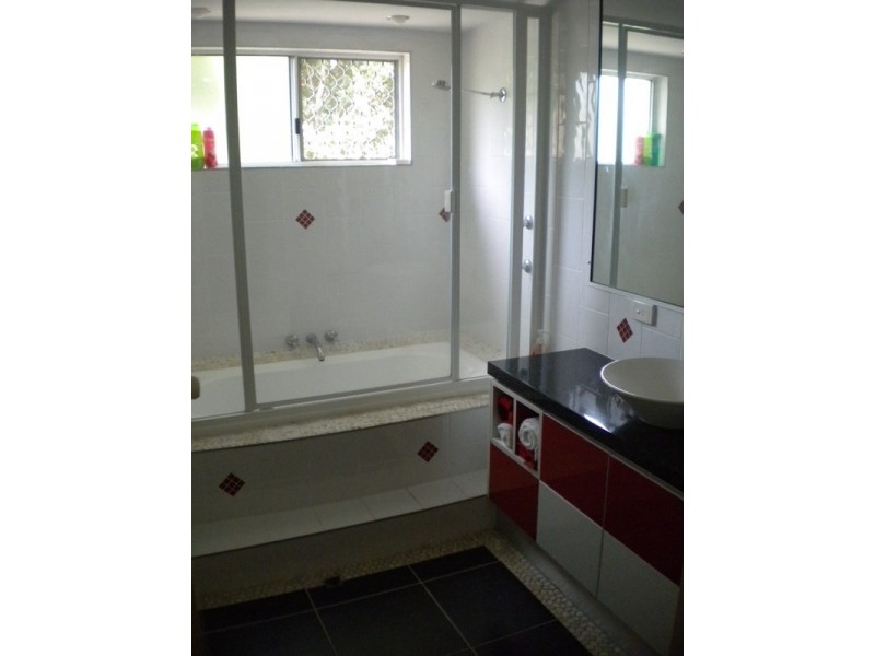 12 Melaleuca Close, Tinana QLD 4650