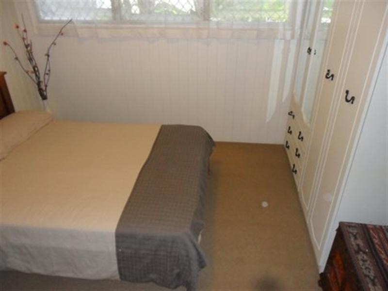 24 Gladstone Street, Maryborough West QLD 4650