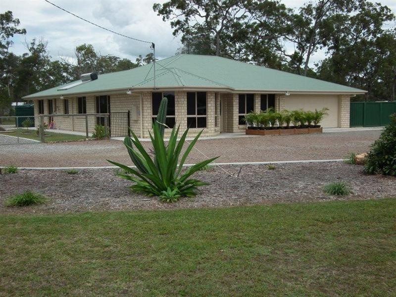 34 Lachlan Drive, Oakhurst QLD 4650