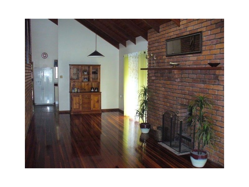 2 High Street, Tinana QLD 4650