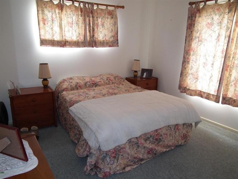 2/24 Wolseley Street, Granville QLD 4650