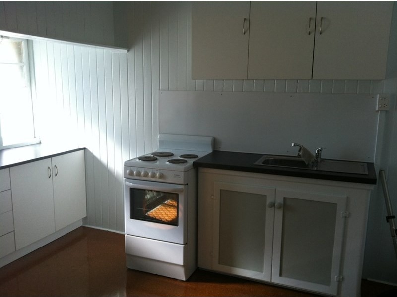 2/39 Frank Street, Maryborough QLD 4650