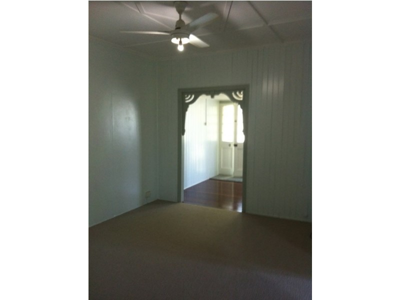 2/39 Frank Street, Maryborough QLD 4650