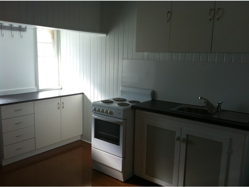 2/39 Frank Street, Maryborough QLD 4650