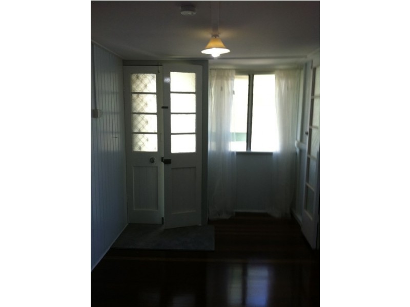 2/39 Frank Street, Maryborough QLD 4650