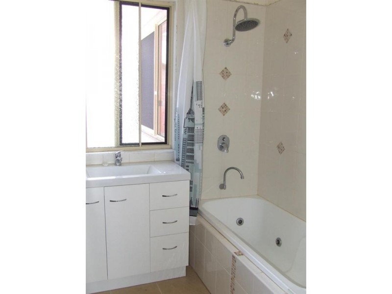 30 Rocky Street, Maryborough QLD 4650