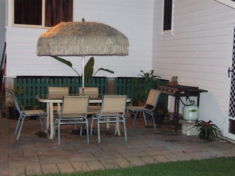 30 Rocky Street, Maryborough QLD 4650