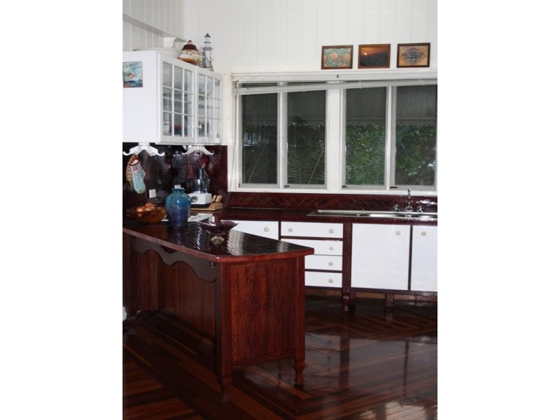 82 March Street, Maryborough QLD 4650