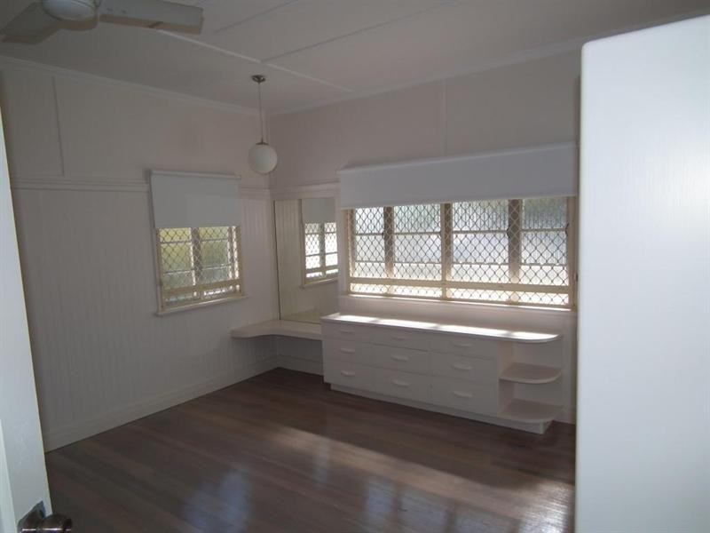 10 Aberdeen Avenue, Maryborough QLD 4650