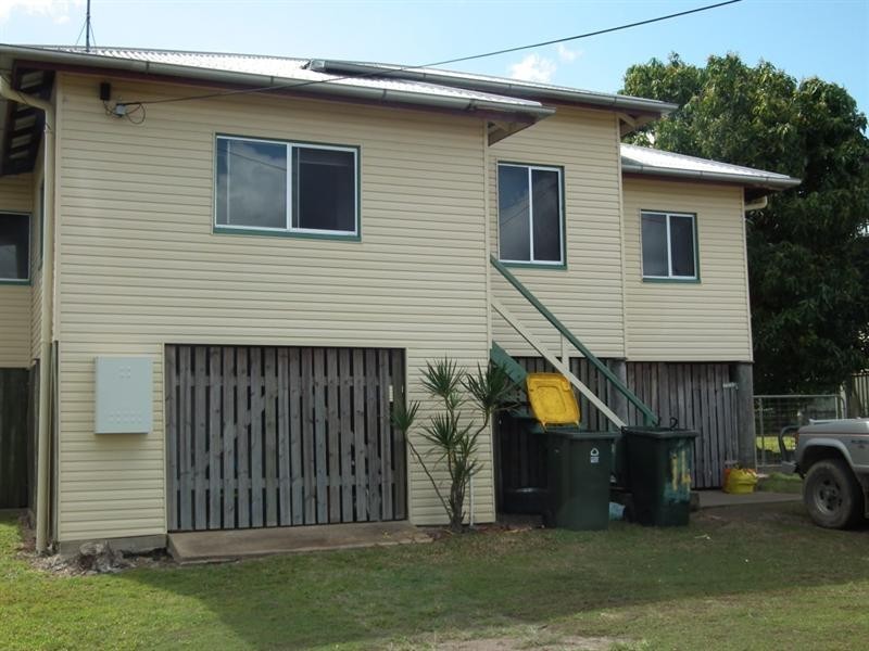 14 Pearson Street, Granville QLD 4650