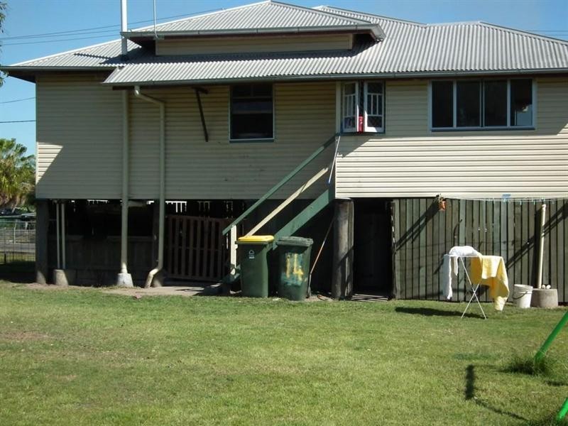 14 Pearson Street, Granville QLD 4650